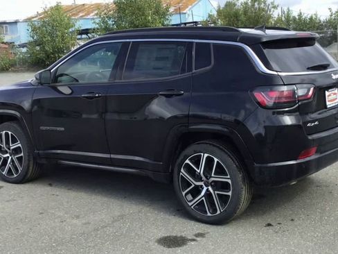New 2025 Jeep Compass Limited w/ Elite Group image 6