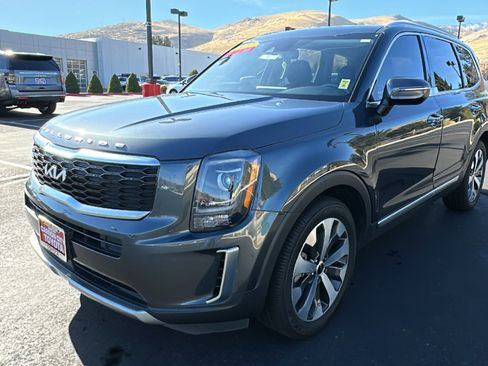 Used 2022 Kia Telluride S image 7
