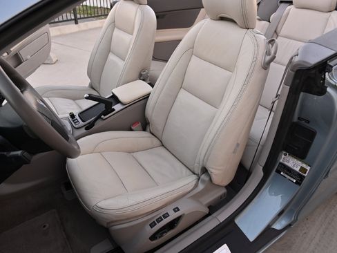 Used 2008 Volvo C70 T5 image 20