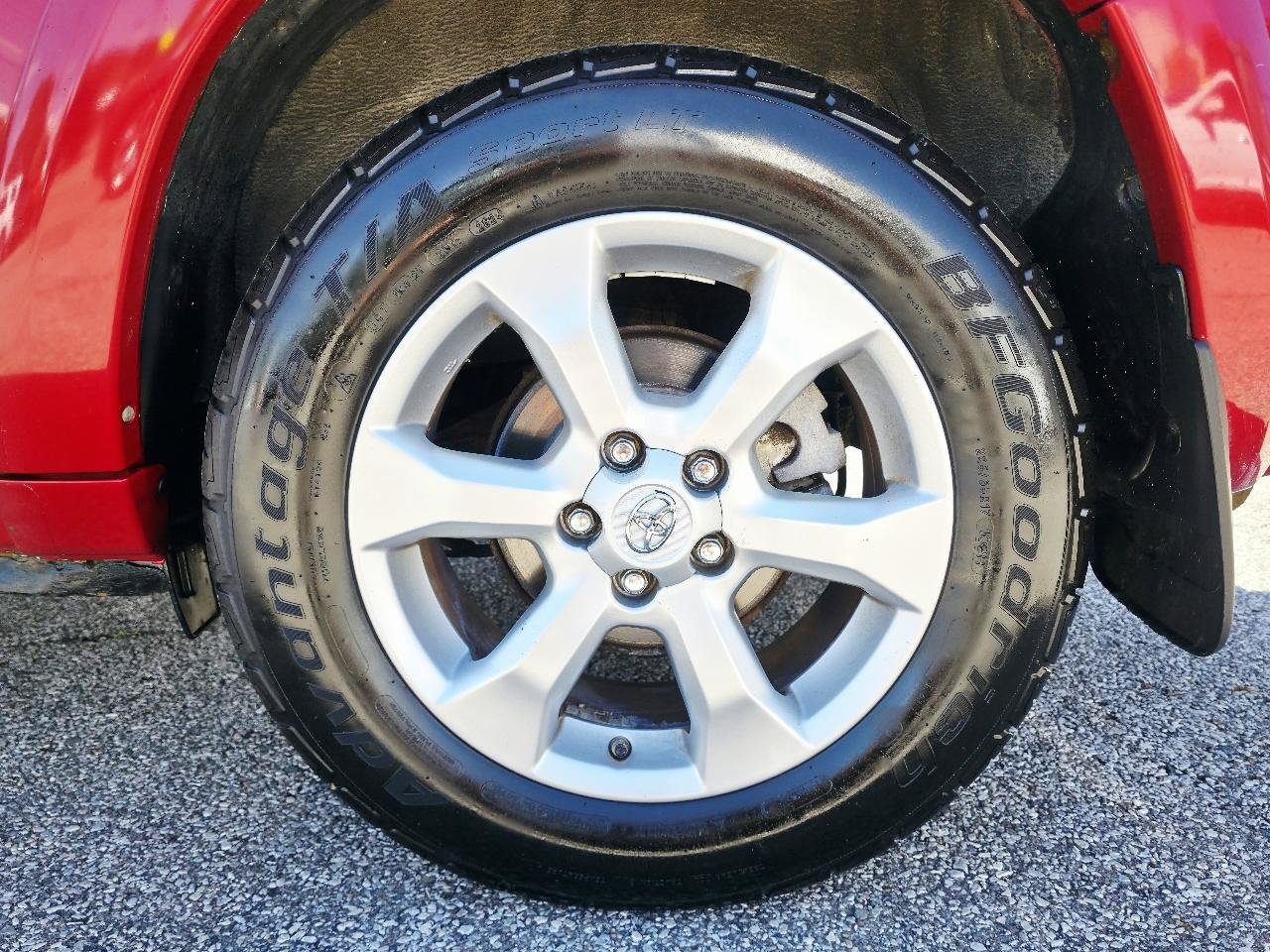Used 2012 Toyota RAV4 Limited w/ Premium Plus Value Pkg AWD/4WD image 9