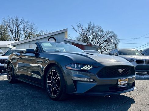 Used 2018 Ford Mustang Premium RWD image 51