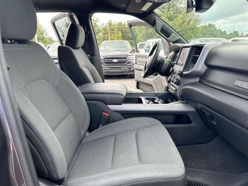 Used 2022 RAM 1500 Big Horn AWD/4WD image 21