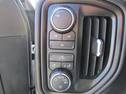 Used 2023 Chevrolet Silverado 2500 W/T w/ WT Convenience Package image 22