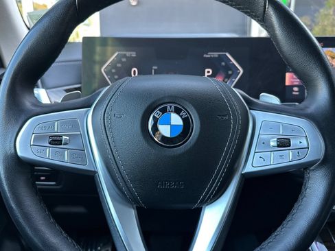 Used 2024 BMW X7 xDrive40i AWD/4WD image 29