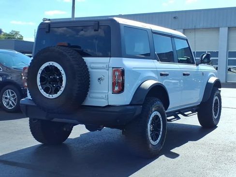 Certified 2023 Ford Bronco Badlands w/ Sasquatch Package AWD/4WD image 4