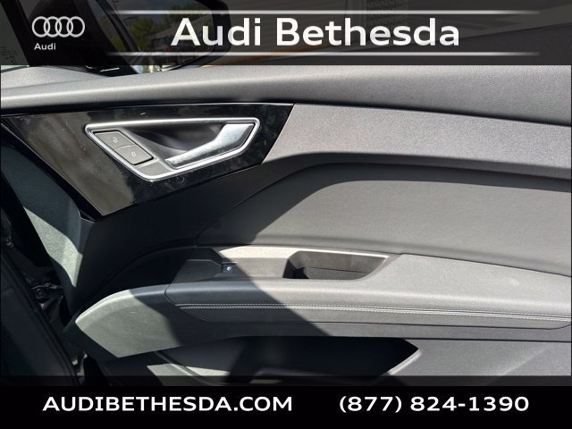Certified 2024 Audi Q4 e-tron Premium Plus w/ Premium Plus AWD/4WD image 32