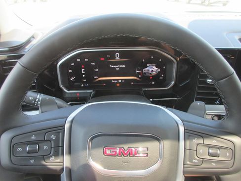 New 2026 GMC Sierra 1500 SLT w/ SLT Convenience Package AWD/4WD image 18