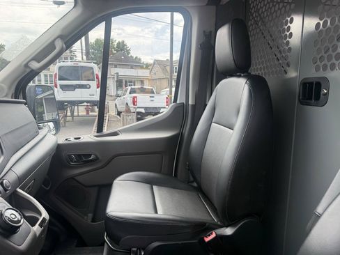 Used 2023 Ford E-Transit Medium Roof RWD image 16