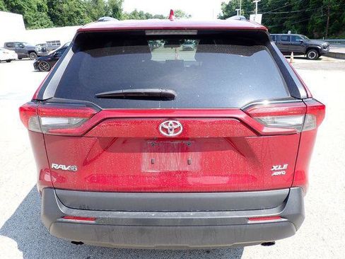 Certified 2021 Toyota RAV4 XLE Premium AWD/4WD image 4