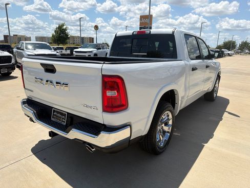 New 2026 RAM 1500 Big Horn AWD/4WD image 5