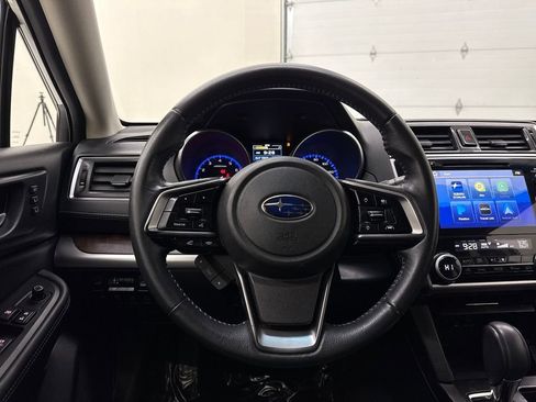 Used 2019 Subaru Outback 2.5i Limited w/ Popular Package #2 image 16
