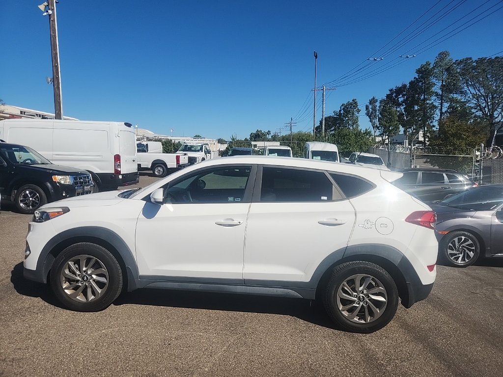 Used 2017 Hyundai Tucson SE w/ Cargo Package FWD image 9