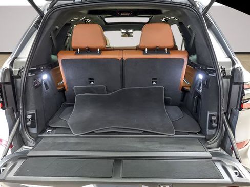 Used 2023 BMW X7 M60i w/ Executive Package AWD/4WD image 27