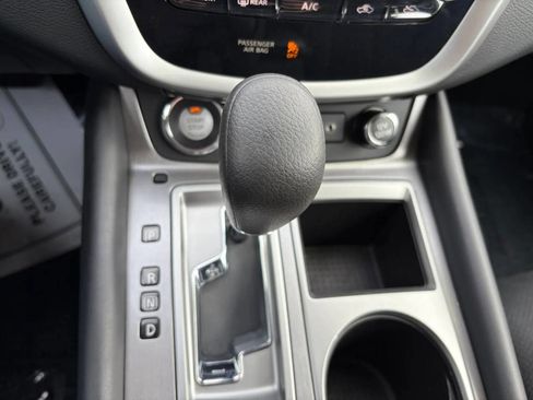 Used 2021 Nissan Murano S AWD/4WD image 19