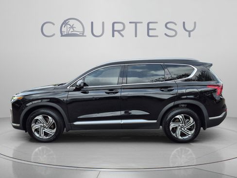 Certified 2022 Hyundai Santa Fe SEL FWD image 2