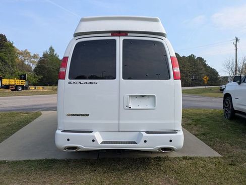 New 2026 Chevrolet Express 2500 Extended w/ Driver Convenience Package RWD image 3