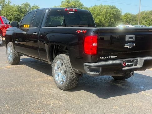 Used 2018 Chevrolet Silverado 1500 Custom w/ Texas Edition AWD/4WD image 8