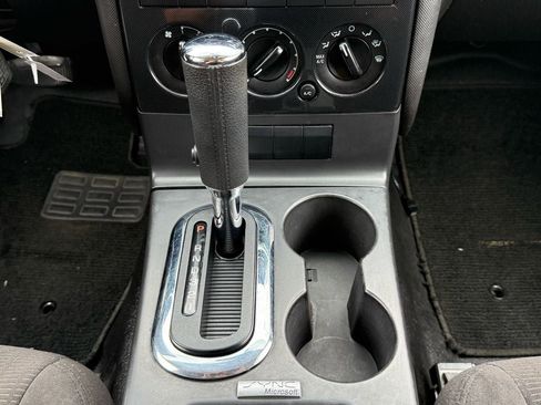 Used 2010 Ford Explorer Sport Trac XLT image 19