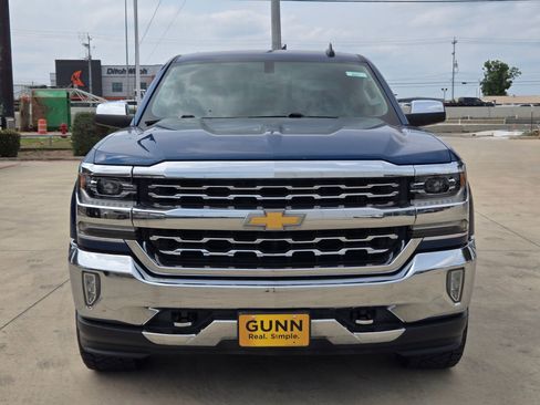 Used 2018 Chevrolet Silverado 1500 LTZ w/ Texas Edition RWD image 2