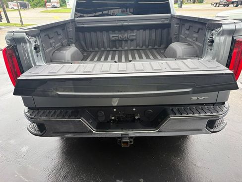 Used 2024 GMC Sierra 1500 SLT w/ SLT Premium Package AWD/4WD image 14