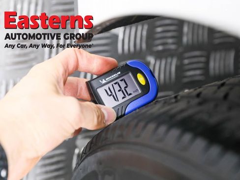 Used 2025 Toyota Camry LE image 29