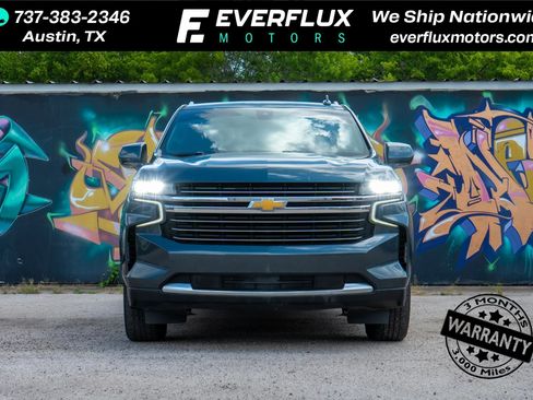 Used 2021 Chevrolet Suburban LT RWD image 1