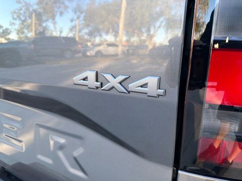 New 2026 Nissan Frontier SV w/ Tow Package image 10