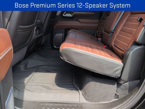 Certified 2025 GMC Sierra 3500 Denali Ultimate AWD/4WD image 19