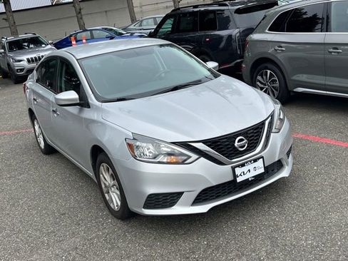 Used 2019 Nissan Sentra SV image 7