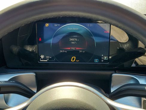 Used 2022 Mercedes-Benz GLB 250 image 24