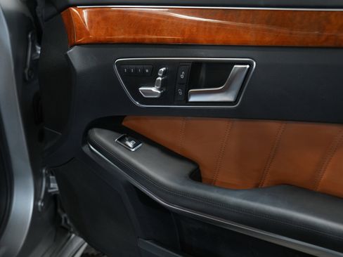 Used 2014 Mercedes-Benz E 63 AMG S-Model image 26