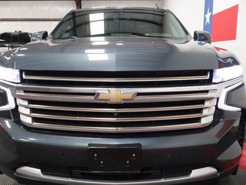 Used 2021 Chevrolet Tahoe High Country RWD image 29