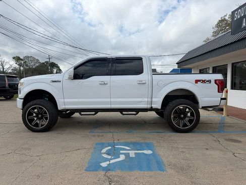 Used 2016 Ford F150 Lariat image 5