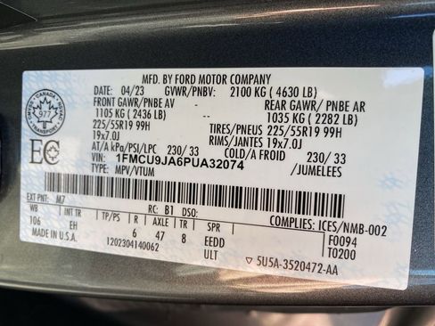 Certified 2023 Ford Escape Platinum image 49