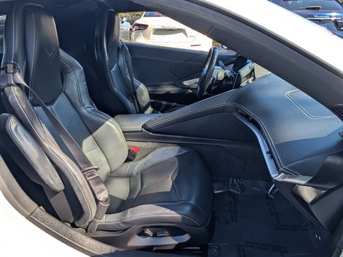 Used 2024 Chevrolet Corvette Stingray Coupe w/ 1LT image 17