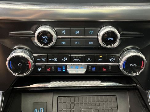 Certified 2023 Ford F150 Lariat w/ Equipment Group 502A High AWD/4WD image 24