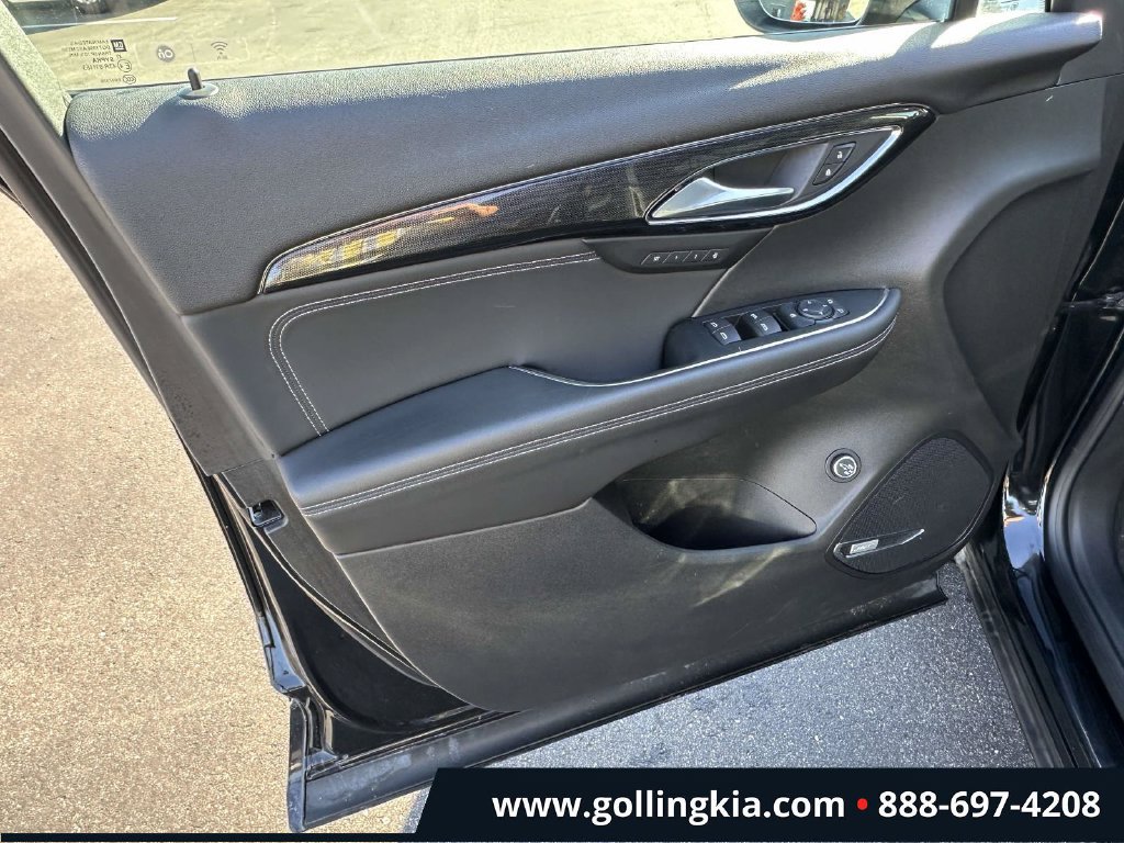 Used 2021 Buick Envision Essence w/ Technology Package I AWD/4WD image 15