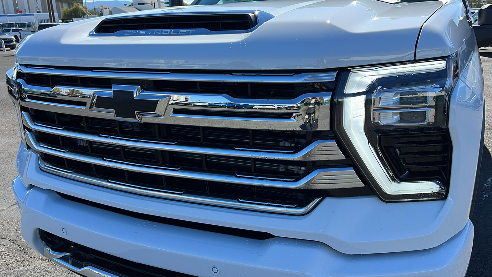 New 2026 Chevrolet Silverado 2500 High Country w/ High Country Premium Package AWD/4WD image 10