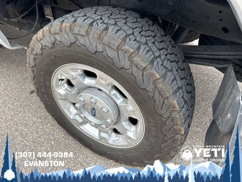 Used 2016 Ford F250 Lariat w/ Lariat Ultimate Package image 20