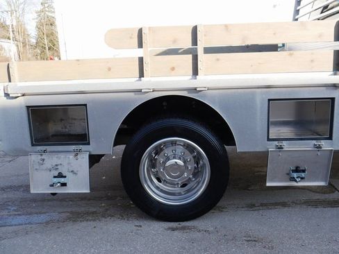 Used 2024 RAM 5500 Tradesman w/ Chrome Appearance Group AWD/4WD image 25