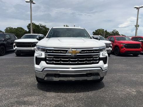 New 2026 Chevrolet Silverado 1500 LTZ w/ LTZ Premium Package RWD image 17