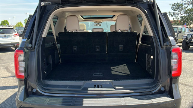 Used 2024 Ford Expedition Max Limited AWD/4WD image 14