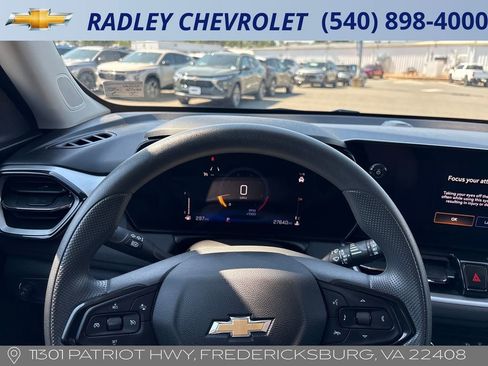 Certified 2025 Chevrolet TrailBlazer LT FWD image 6