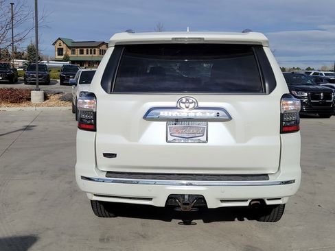 Used 2016 Toyota 4Runner Limited image 14