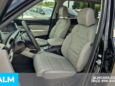 Used 2025 Kia Telluride SX Prestige AWD/4WD image 16
