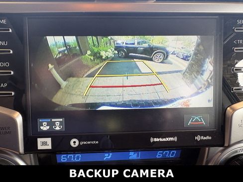 Used 2023 Toyota 4Runner Limited AWD/4WD image 21