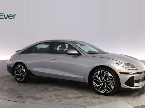 Used 2023 Hyundai Ioniq 6 SEL RWD image 14
