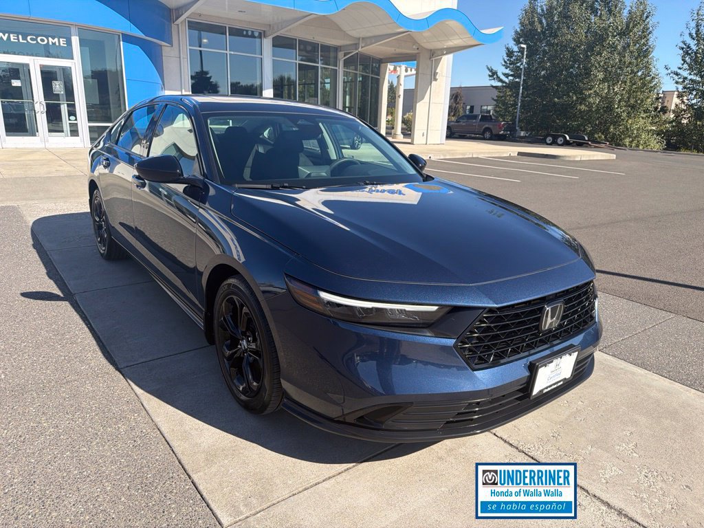 Used 2025 Honda Accord SE image 1