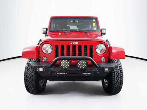 Used 2014 Jeep Wrangler Sahara w/ Connectivity Group AWD/4WD image 2