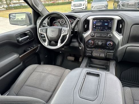 Used 2020 Chevrolet Silverado 1500 RST w/ All-Star Edition image 15